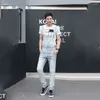 Männer Jeans Plus Größe Overalls Große Riesige Denim Trägerhose Mode Tasche Overalls Dünne Schlinge Koreanische Füße XS-5XL