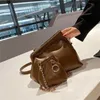 2024 Nieuwe designer crossbody-schoudertas voor dames, gepersonaliseerde nul-portemonnee-ketting, knoedeltextuur, niche-cliptas