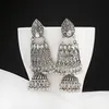 Dingle ljuskrona retro etnisk silver färg turkisk jhumka örhängen för kvinnor pendientes pärla tassel klassiska snidade indiska smycken 231216
