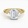Özelleştirilmiş 18K Beyaz Altın Laboratuvarı Grown Diamond Nişan Yüzüğü 2.5Ct Emerald Cut CVD Yüzük Kadınlar İçin 4690