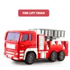 Electric RC Car Fire Truck Zestaw dla dzieci Prezenty Duże ciężarówki odporne na jesienne drabinę zraszaczy Strażaków Inżynieria Toys 231218