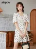 Urban Sexy sukienki Mishow francuski vneck sznurka krawat dots sukienka 2023 Summer Puff Sleeve ALINE ELEGANT KNELELEMNE KRÓTKA MXC39L1578 231218