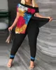 Женские брюки-двойки, женский топ, футболка и шорты, комплект из двух частей, летняя мода 2023, повседневный костюм с разрезным диагональным воротником и принтом