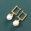 Orecchini pendenti in stile cinese quadrato con artiglio del drago e perla con fibbia per orecchio, gioielli personalizzati per borchie hip-hop di nicchia per uomini e donne