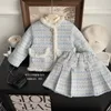 Kledingsets Winter Meisjes 2-delige prinsessenkledingset Warm katoenen gewatteerde jassen Rok Fleece kanten T-shirt Peutermeisjesoutfits 2 7 jaar 231216