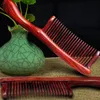 Brosses à cheveux Natural Purple Santalais à dents larges Clain Peigne Détangler peigne Massage antistatique pour les cheveux bouclés 231218