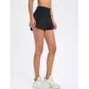 LL Yoga Outfit Sets Womens Sports Hotty Hot Shorts عارضة اللياقة البدنية Leggings Lady Girl Workout Gym Gym Running مع جيب السوستة على BAC