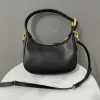 ムイ・ムイ・シェル・トート・アンダーアーム・デザイナー・バッグ10A miui均一な財布とハンドバッグcleo luxury armpit mini bags革肩の女性クロスボディシティクラッチトップハンドルバッグ