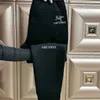 Pantalones para hombres Pantalones deportivos versátiles de otoño e invierno