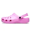 croc charms gesp salehe bembury designer dames heren kinderen sandalen klassieke klompen slides slippers triple zwarte auto sliders strand cros crocc rubber loafer schoenen