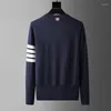 Maglioni da uomo Maglione girocollo di marca di fascia alta Autunno e inverno 2023 Classico pullover casual coreano a quattro strisce con orlo di tendenza