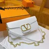 Borsa da donna v Borsa fresca e dolce Borsa da donna piccola quadrata elegante rete rossa moda coreana con una spalla casual stile straniero