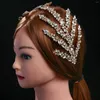 Haarspangen YCDZSWWL Europäischen Stil Luxus Frauen Diadema Glänzende Kristall Tiaras Braut Hochzeit Zubehör Kopfschmuck