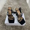 Sandaler Sexiga kvinnor tofflor Party Stripper Skor Summer Fashion Open Toe Ankel Cross Lace-up Ladies Metal Stiletto klackar Storlek 42