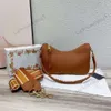 Новый дизайнер Marcs Crossbody Сумка буква сумочки женщины для плеча роскошная кожаная кожа широкая наплечника Tote Классическая женская сумка 231218