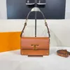 Bolsas de noche Marca de lujo Mujer Bolso de mano Cuero real Diseñador casual Hombro Flap Gran capacidad Bloqueo Hebilla Bolso de moda 231218