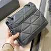 Tasarımcı Klasik Diyagram Zinciri Crossbody Bag İtalya Marka Moda Kadınlar Flep Omuz Çantası Çanta Ünlü Üçgen İşaret Lüks Orijinal Deri Lady Messenger Çantalar