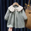 Kız Elbiseler Güzel Ekose Elbise Kız Bebek Peter Pan Pan Yaka İlkbahar Yaz Dot Rahat Toddler Floral Fırfır Fille Elbise