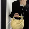 Bolsos cruzados Bolsos de cuero de diseñador Botte Venetas Tangzhu Niche Diseño Bolso tejido Bolso de sardina para mujer 2024 Nuevo bolso de moda Popular Mensajero versátil HBU1