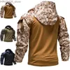 Vestes tactiques Nouveaux hommes militaire Camouflage tactique à manches longues T-shirt mode à capuche Camouflage à manches longues Sweatershirt EU taille L231218