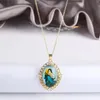 Pendant Necklaces INS Virgin Mary With Child Theme Character Religious Necklace Classic For Anniversary Wedding Jewelry Gift