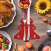 装飾的な置物4PCS 36スタイルクリスマスナイフとフォークホルダーエルククリスマスツリーポケットカトラリーバッグ非織物ファブリック調理器具オーガナイザー