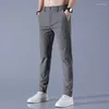 Pantaloni da uomo 2023 Primavera Autunno Golf Elasticità di alta qualità Moda Casual Traspirante J Pantaloni da uomo