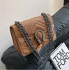 Bolsos de hombro para mujeres de fábrica 5 colores Bolso de cadena de terciopelo de invierno Bolso clásico de autostop bolsos de hebilla retro