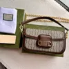 Högkvalitativ designerväska Handväska kedja på väskan axelväska för kvinnor läder hasp crossbody väska mobiltelefonväska 735178