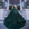 Smaragdgrünes glänzendes Sweetheart-Festzug-Quinceanera-Kleid mit Applikationen, Spitze und Perlen, schulterfrei, Prinzessin, Party, Sweet 15-Ballkleid