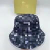 Nouveau chapeau seau à larges bords, chapeau de pêcheur classique rétro haut de gamme pour femmes, à la mode et polyvalent, chapeau d'ombrage et de protection solaire d'été
