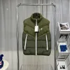 Gilet da donna Gilet firmato Tasche con cerniera alla moda Sport Collisione Colore Splicing Tempo libero Antivento Caldo Colletto alla coreana Modelli di coppia in cotone