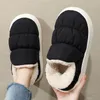 Pantofole Stivale invernale da uomo Outdoor impermeabile caldo peluche Sneaker da donna Antiscivolo per interni Calzature per la casa Scarpe con plateau spesse 231219