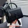 Sac de designer Valextra Iside Sacs à main Sac diagonal pour femmes au début de l'automne 2023 Sac à main à la mode haut de gamme se sentant une épaule avec un vrai logo