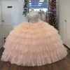 Robes de Quinceanera rose scintillantes 2024 paillettes sur l'épaule robes de bal perles tulle à plusieurs niveaux robe de bal d'anniversaire robes De 15