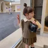 衣類セット女の赤ちゃんの衣装韓国スタイルの夏の幼児の女の子半袖ブラウスベストスカート3ピースセットチルドレンスクールユニフォー