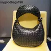 Bottegaaveneta Gemellis Bags Baobao 2024 New Woven Dumpling Bun Twin Handbag Premium Feel Cowhide本革女性Frj