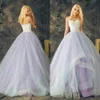 Stunningbride 2024 Sweetheart Lace up Ball Gowns Viola Plus Size Multi colore Strati Gonna Abiti da sposa Lungo cristallo Perline Abito da sposa in organza