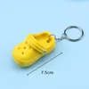 Söt 3D Mini Eva Beach Hole Little Shoe Keychain Girl Gift Bag Accessories Decoration Keyring Floating Key Chain