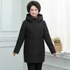 50-60 jaar oude moeders jas, dames plus dikke winterkleding, met 200 pond om slank, een groot down jasje te tonen voor middelbare leeftijd en ouderen