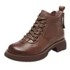 Stövlar Vintage Short Women's 2023 Autumn/Winter Round Head British Style Lace Up High Top Low Heel för extern slitage