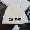 Beanie Kış Sıcak Unisex Örgü Şapka Bonnet Kafatası Kapağı Örme Şapkalar Klasik Spor Kapakları Erkek ve Kadın Günlük Şapkalar Açık Tasarımcı Beanes Çok Renkleri İyi Güzel