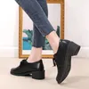 Klänningskor Kvinnors bandiga klackar Fashion Cow Leather Chunky Pumps Lady Office Formal Round Toe Lace-Up Work Black