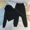 Survêtement de créateur femme Jogger sweat à capuche pantalon de sport décontracté ensemble deux pièces, haut à la mode tout en coton confortable de couleur unie, vêtements de sport, vêtements de rue