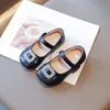 Flat Shoes Kids Princess Shoes Girls 'Little Pu Leather Shoes Mary Jane Shoes Children's Flats Soft Sole Baby Flats Footwear Storlek 21-35 231219