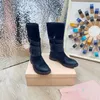 Botas de tobillo de diseñador de lujo para mujer, botas de cuero genuino a la moda, tacones bajos, botas a media pantorrilla, hebilla de cinturón, botines de combate, zapatos para mujer, vestido de fiesta, botines, pies