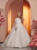 Abiti da ragazza Abito in tulle di pizzo con fiori per matrimonio senza maniche con mantello gonfio brillante elegante principessa abiti da prima comunione di compleanno 2024