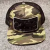 Casquettes de designer Coeurs de baseball Hommes Snapbacks Femmes Chapeaux Casquette de marque de haute qualité Chrome Sunshade Chapeau Mâle Polyvalent Canard Langue Chapeau Couple Bord Plat Brodé Maille