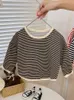 Pullover trendy ontwerp kinderen kleding sweatshirt Koreaanse losse mode kinderen lange mouwen tops pullover crewneck girl boy blouse 1-6 agel2312155