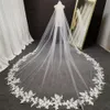 Bijoux de cheveux de mariage, voile Long en dentelle, broderie 3D de fleurs, Style cathédrale blanche, peigne de mariée, accessoires couvre-chef 231219